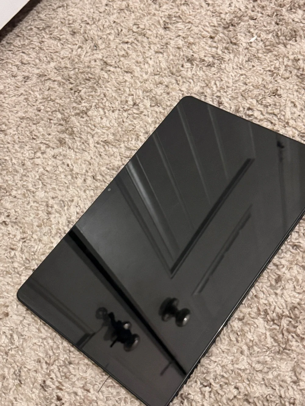 Samsung Tablet - Black Bezel with Vibrant Multi-Color Display
